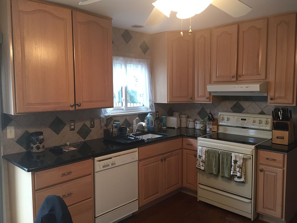 1st image of 710 Carol Ave