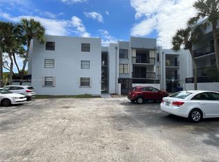 10825 SW 112th Ave APT 304, Miami, FL 33176