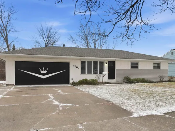 720 E Camden Dr, Fort Wayne, IN 46825