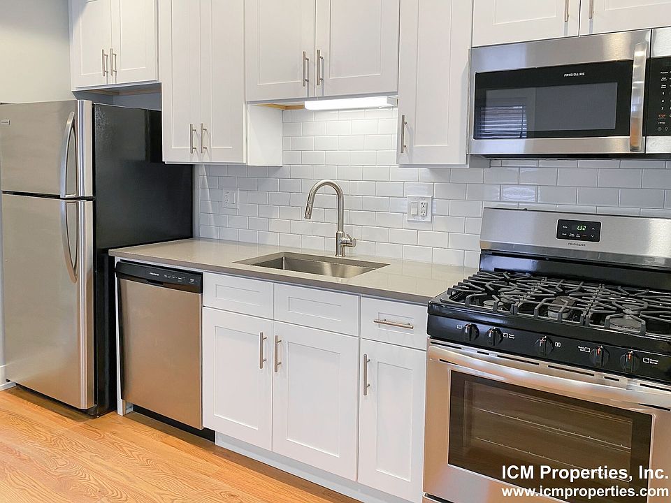 1st image of 354 W Dickens Ave #21092