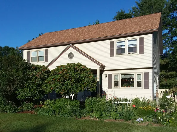 39 Metalak Dr, Concord, NH 03303