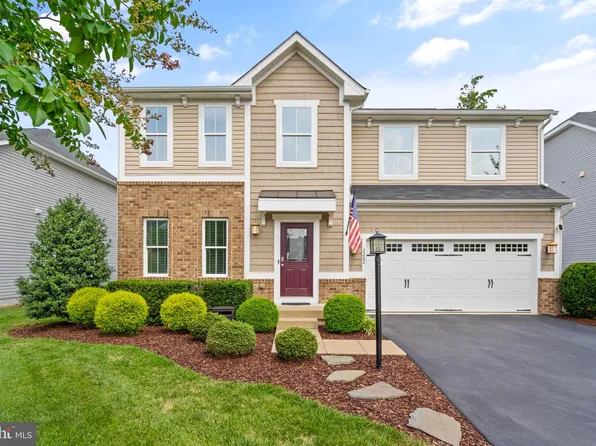 2202 Pump House Ct, Warrenton, VA 20187