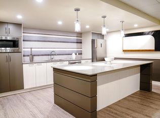 Carlton Tower, Saskatoon, SK S7K 2P7