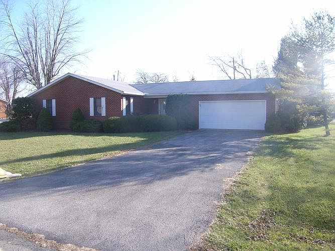1st image of 302 Northview Dr