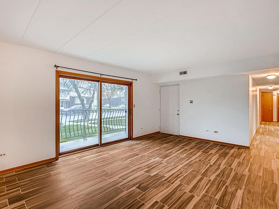 4th image of 7126 176th St APT 3