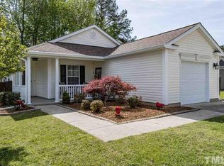 942 Homestead Park Dr, Apex, NC 27502