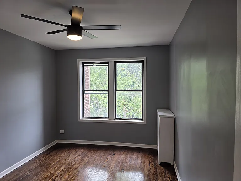 2054 E 69th St #1B — Photo 16
