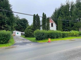 379 Saint Phillips St, Bridgewater, NS B4V1W7