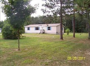 2566 Gonder Rd, Interlochen, MI 49643