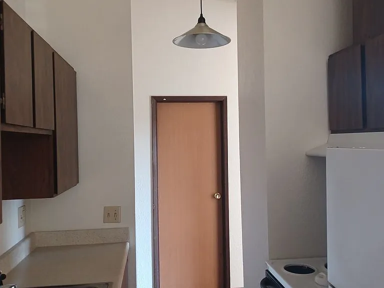 Huang — Photo 10