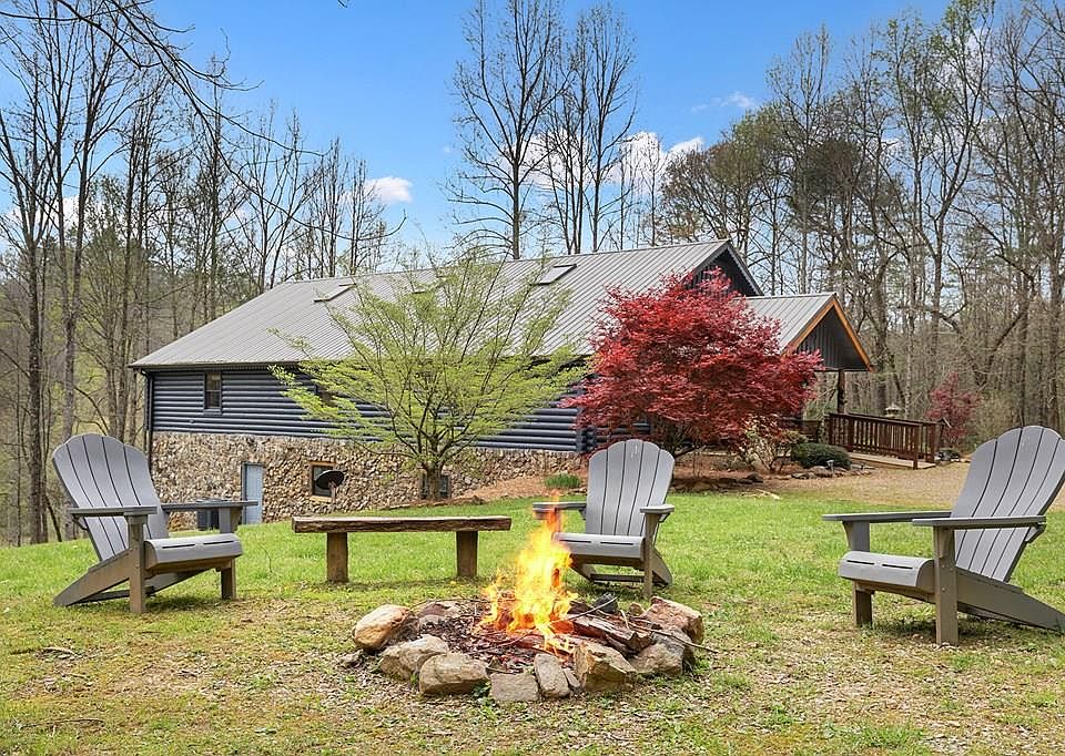 1st image of 898 Childers Creek Rd