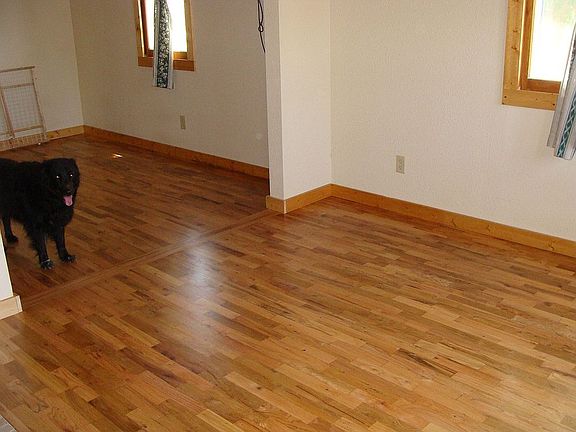 living room/dining