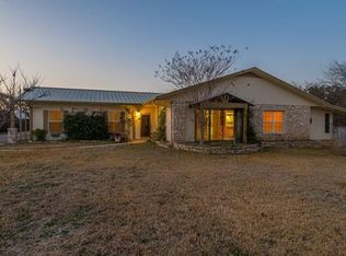 837 Euel Moore Dr, Kingsland, TX 78639