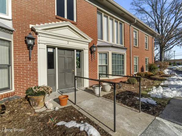 2 Dupont Way APT 6, Saint Matthews, KY 40207