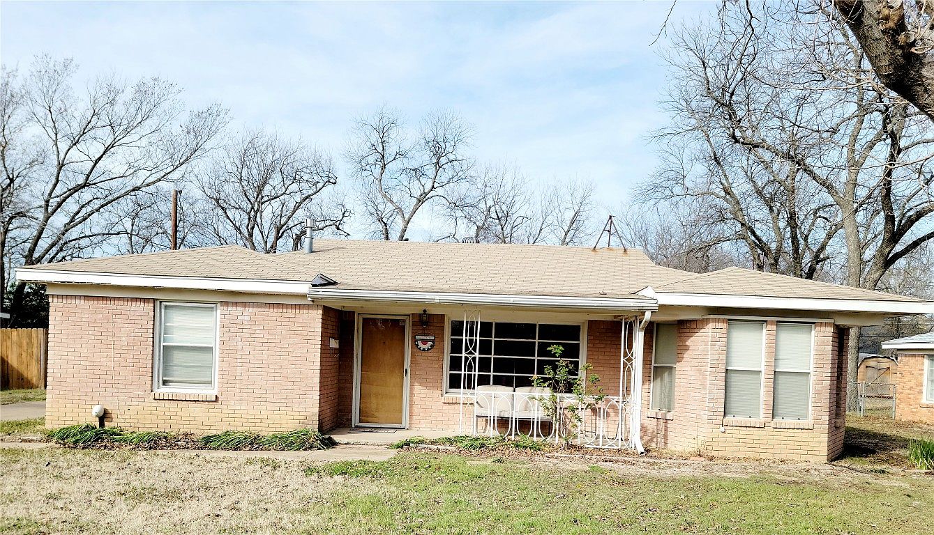 3313 Tourist Dr, North Richland Hills, TX 76117 Zillow