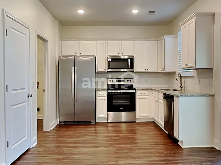 2001 Cabbage Dr — Photo 3