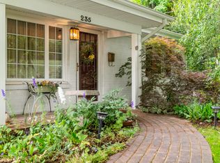 235 Overlook Rd, Staunton, VA 24401