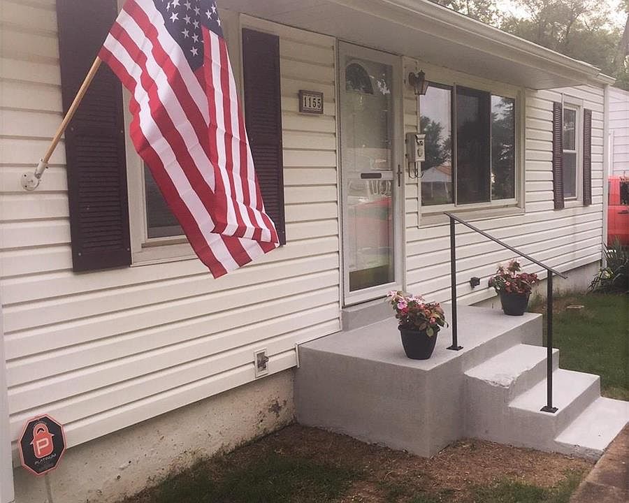 1st image of 1155 Saint Patrice Ln