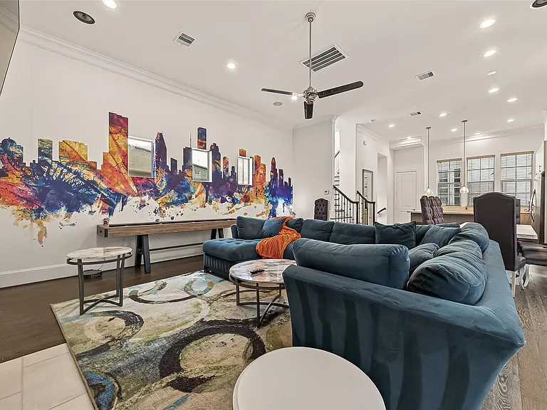 2506 McKinney St — Photo 13