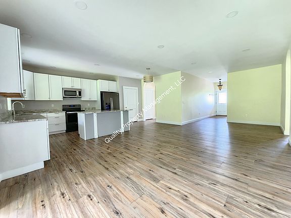 4th image of 364 Sawyer Rd