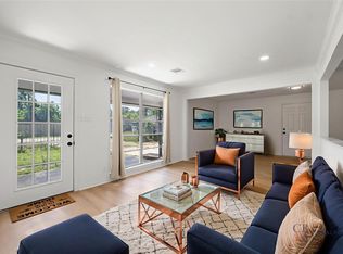 7817 Woodlyn Rd, Houston, TX 77028