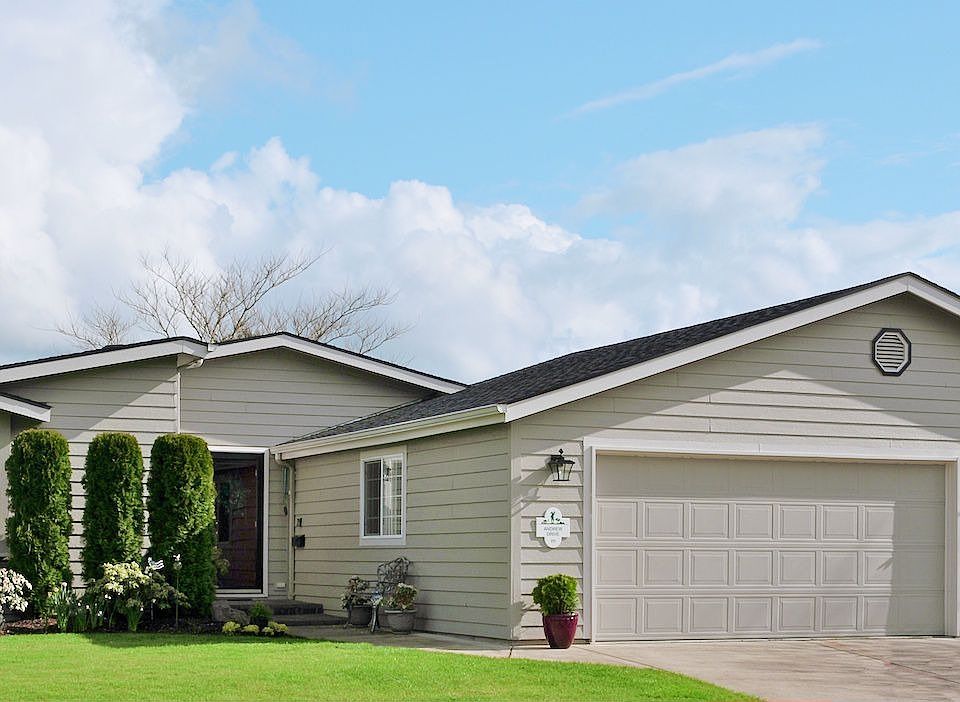 111 Andrew Dr.