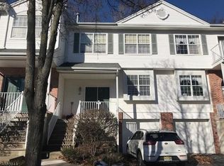 24 Maple Ln #3305, Mount Arlington, NJ 07856