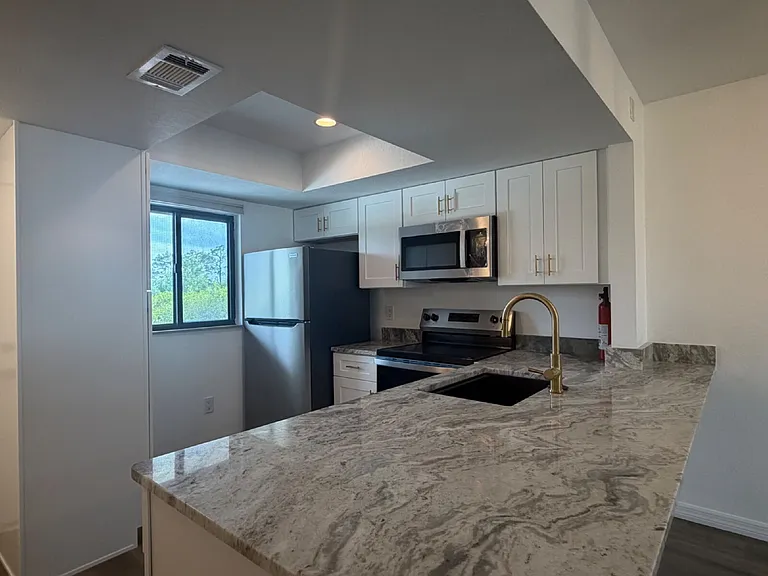 25225 Rampart Blvd #108 — Photo 5