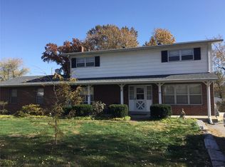2 Birch Ave, Saint Peters, MO