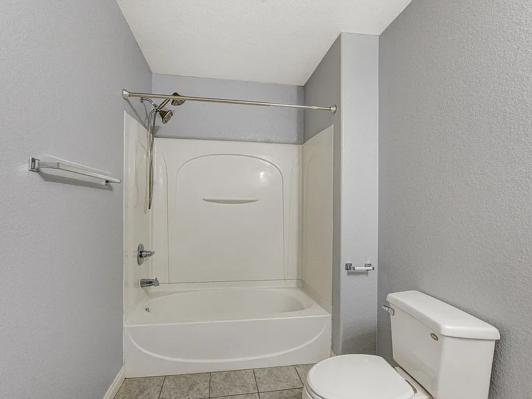 3909 Sweet Pine St #102 — Photo 29