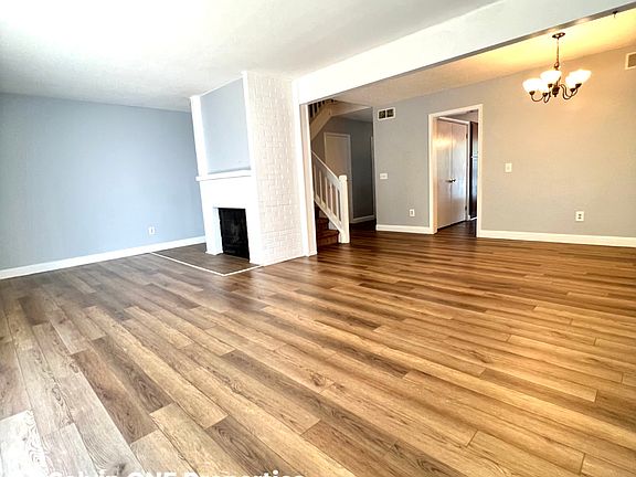 2nd image of 303 E Montcastle Dr Unit B
