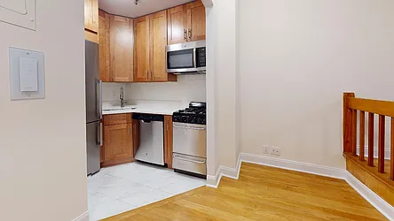 Rented by Bond New York