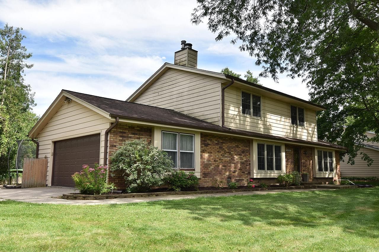 W140N8450 Lilly ROAD, Menomonee Falls, WI 53051 Zillow