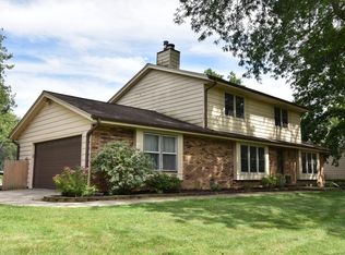W140N8450 Lilly Rd, Menomonee Falls, WI 53051