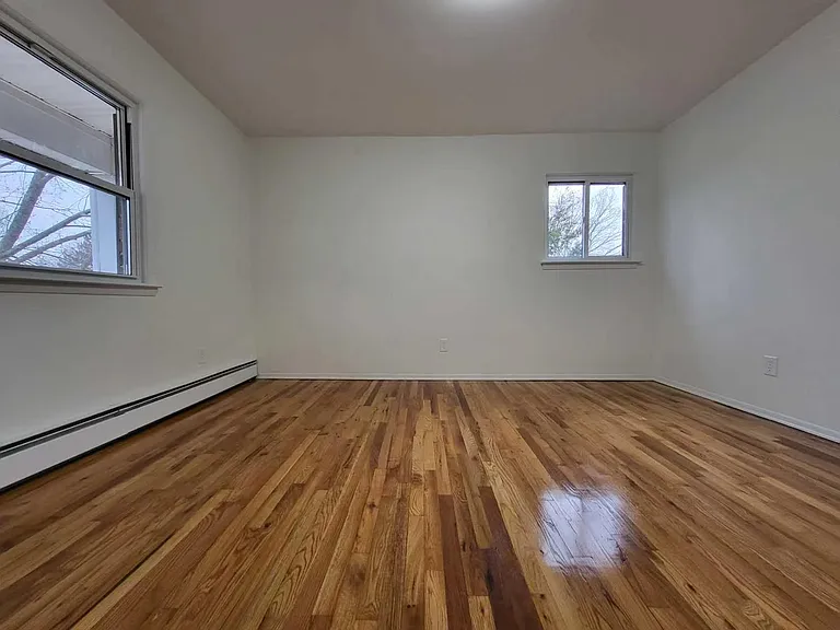 Taylor St — Photo 12