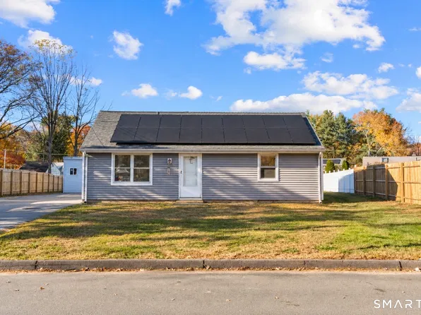 62 Middle Drive, East Hartford, CT 06118