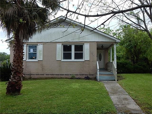 1st image of 1604 Shirley Dr