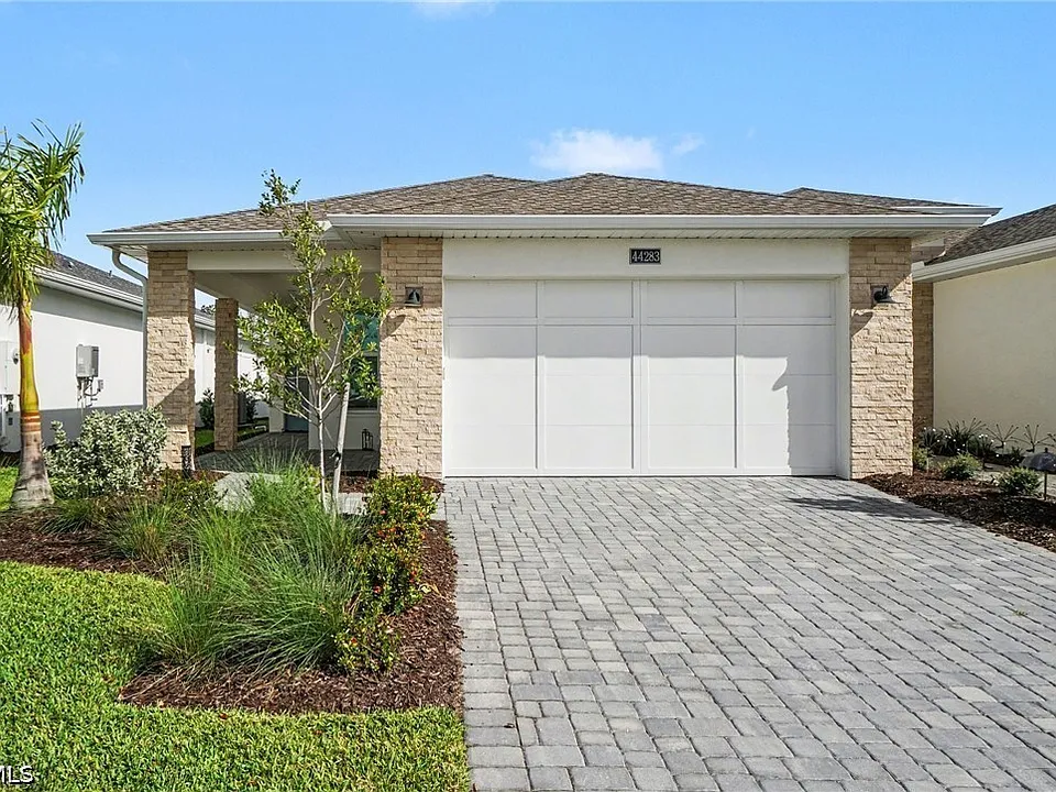 44283 Panther Dr