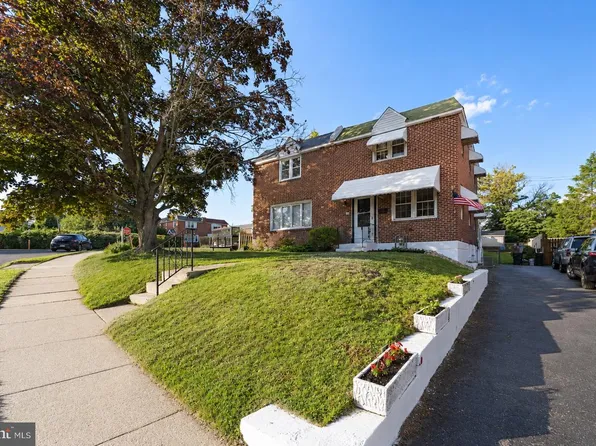317 S Sloan St, Crum Lynne, PA 19022