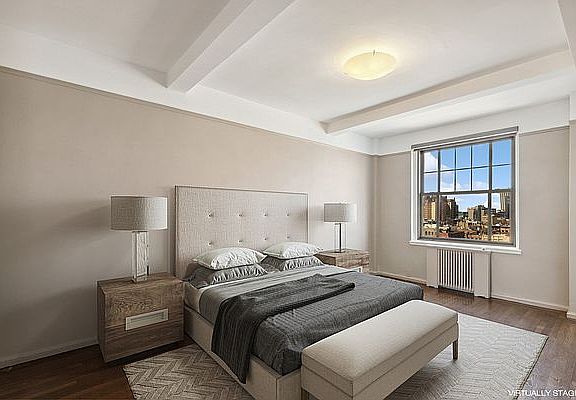 5th image of 45 Christopher St APT 11G