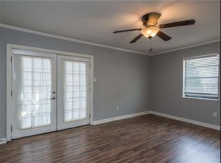 848 Pine Mountain Dr, Burleson, TX 76028