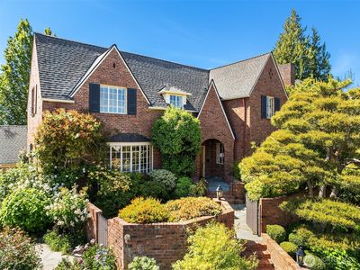 4415 52nd Avenue NE, Seattle, WA, 98105