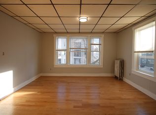 20 Westfield St #2, Worcester, MA 01602
