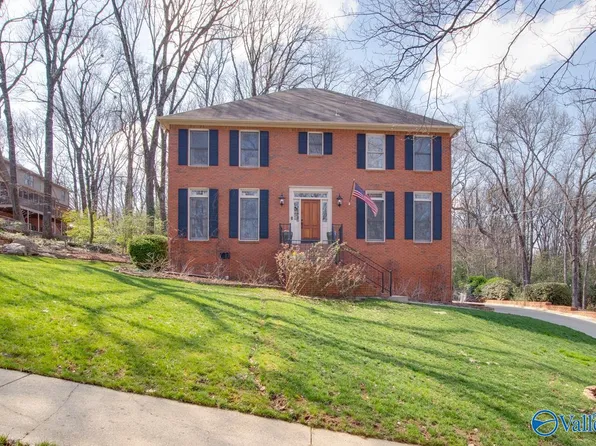 3027 Heatherhill Dr SE, Huntsville, AL 35802