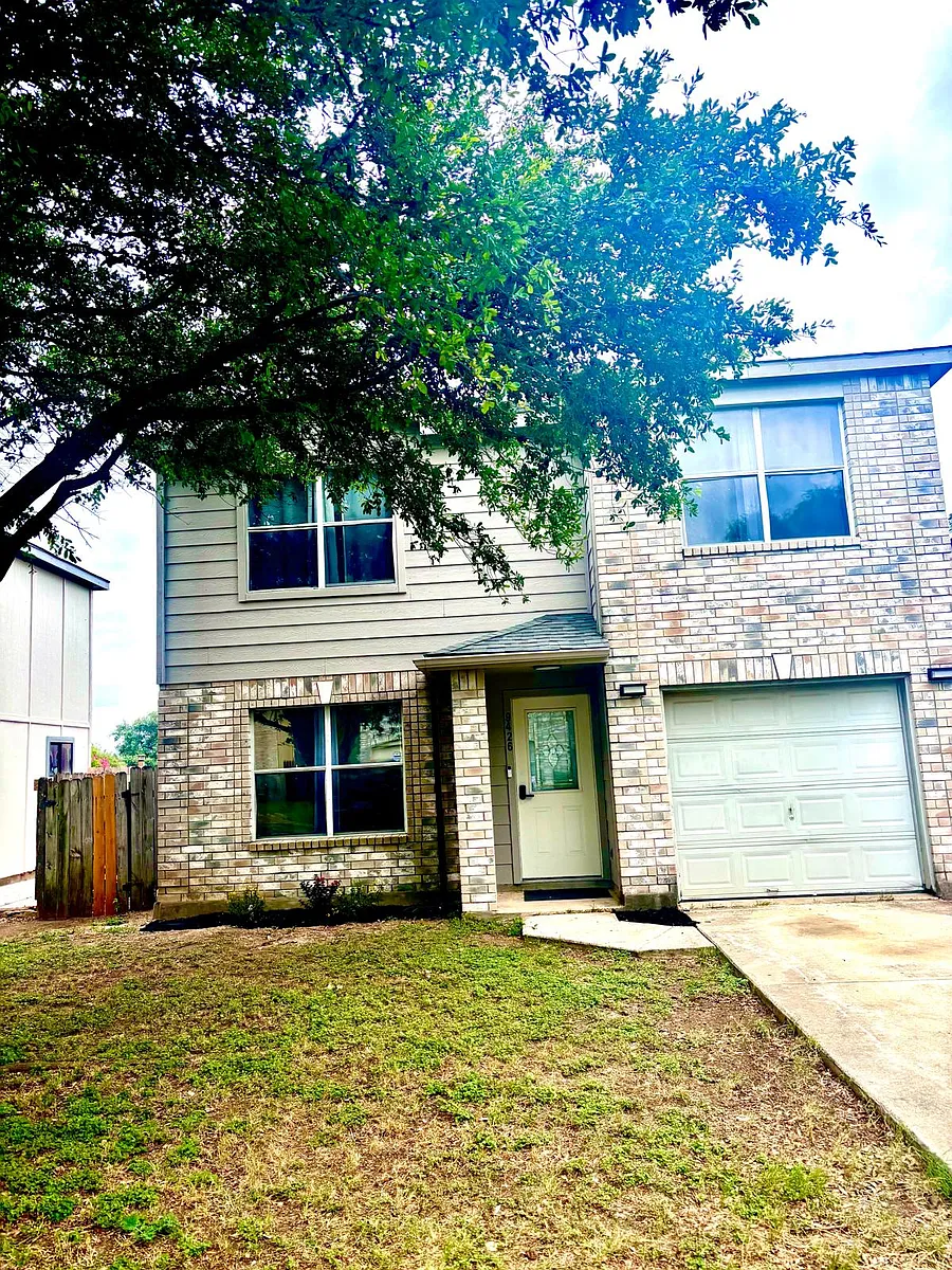 Building Photo - 9426 Celine Dr