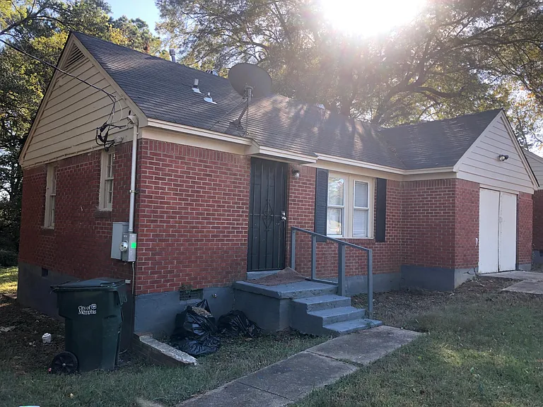 1423 Oberle Ave — Photo 36