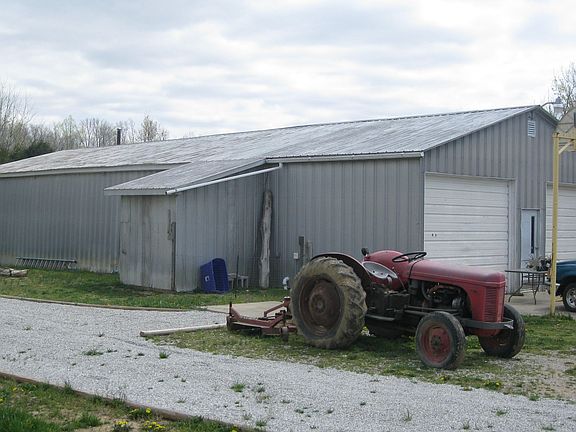 GARAGE 30x72 heat/ac/bathroom