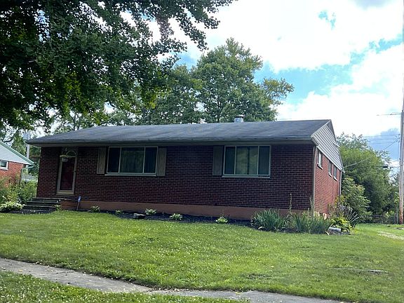 2nd image of 2612 Windlow Dr