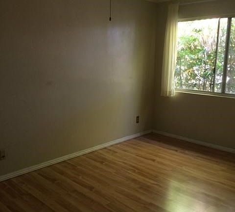 5th image of 725 Coronado Ave Unit 110