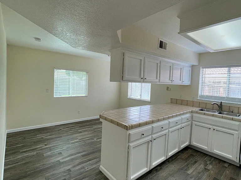 11013 Bahia Ct — Photo 11